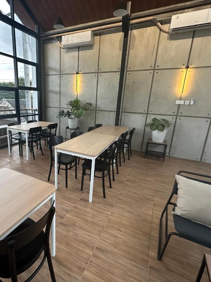 Cendhani Raras Gallery Kejayan Exterior foto