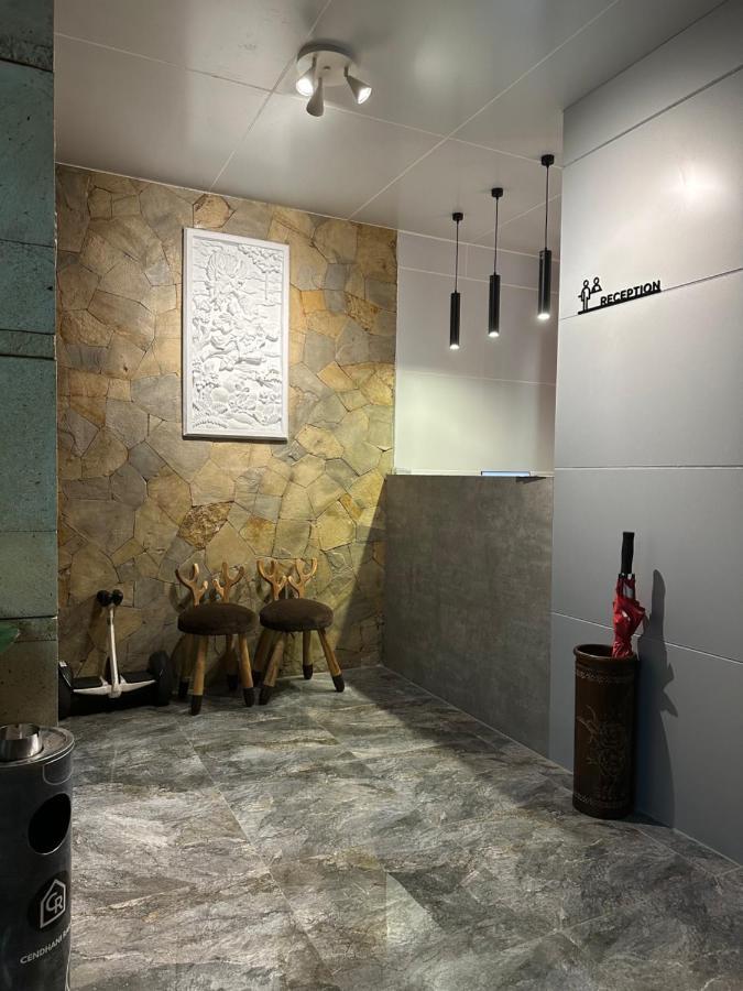 Cendhani Raras Gallery Kejayan Exterior foto